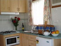 Lake Hamilton Motor Village And Caravan Park - Accommodation Mooloolaba 2