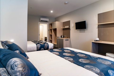 Leumeah Lodge - Accommodation Mooloolaba 5