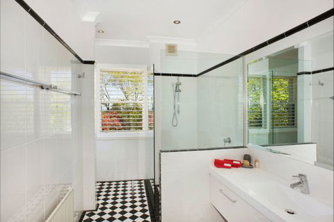 St Raphael - Accommodation Mooloolaba 6