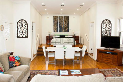 St Raphael - Accommodation Mooloolaba 10