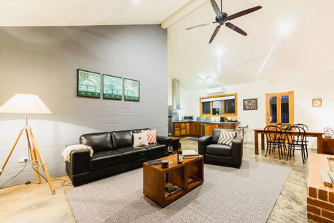 Alpine Edge Accommodation - Accommodation Mooloolaba 0