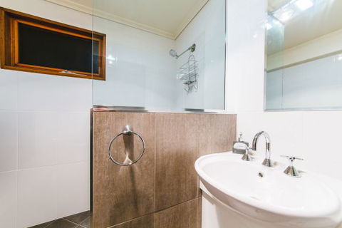 Alpine Edge Accommodation - Accommodation Mooloolaba 3