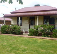 Country Cottages BB - Accommodation Mooloolaba