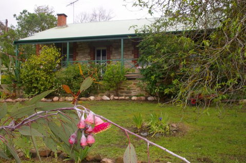 Naimanya Cottage - Accommodation Mooloolaba 0