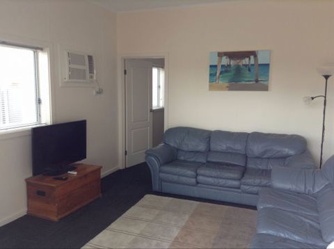 Hurtles - Accommodation Mooloolaba 1
