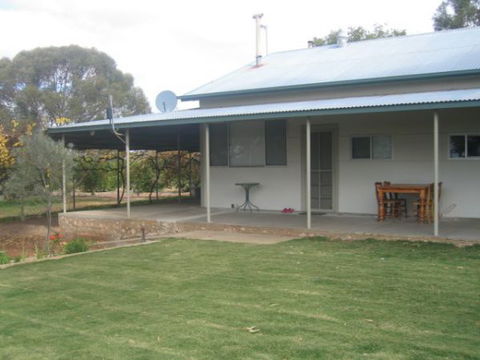 Gilgens Country River Retreat - Accommodation Mooloolaba 0
