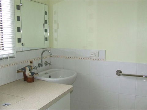 Fensom's Holiday Home - Accommodation Mooloolaba 21