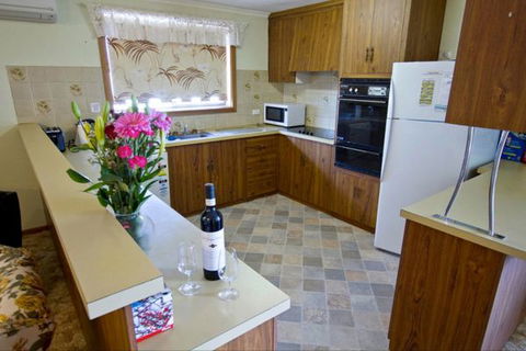 Fensom's Holiday Home - Accommodation Mooloolaba 24