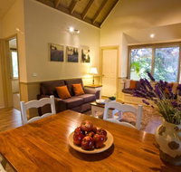Autumn Abode Cottages - Accommodation Mooloolaba