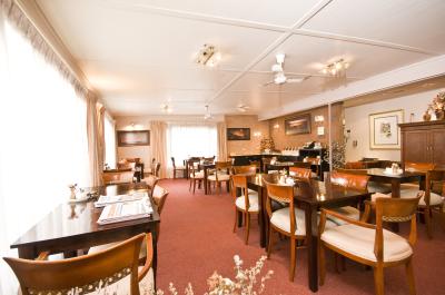 Quality Inn Country Plaza Queanbeyan - Accommodation Mooloolaba 3