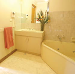 City Colonial Motor Inn - Accommodation Mooloolaba 1