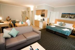 Manly Marina Cove Motel - Accommodation Mooloolaba 3