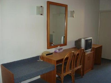 The Blakehurst Motor Inn - Accommodation Mooloolaba 4