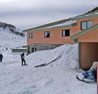 Matterhorn Lodge - Accommodation Mooloolaba