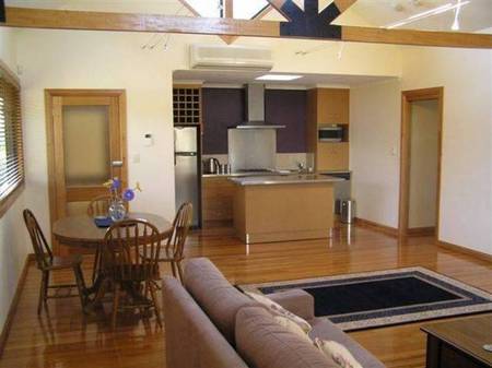 Scottsdale TAS Accommodation Mooloolaba