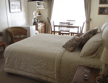 Beauty Point Cottages - Accommodation Mooloolaba