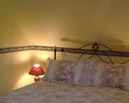 Hamilton Old School House Cottages - Accommodation Mooloolaba