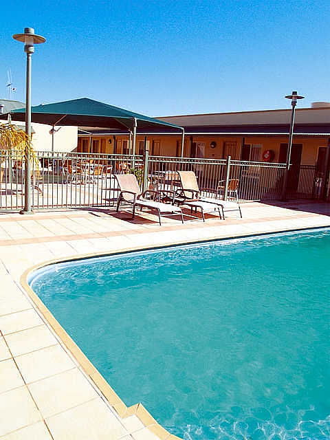 Best Western Crystal Inn - Accommodation Mooloolaba 2