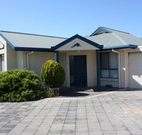 Robe Dolphin Court Apartments - Accommodation Mooloolaba