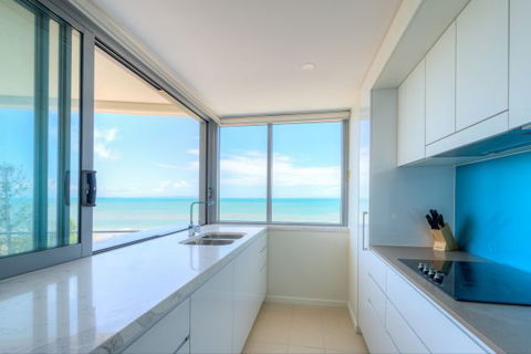 Salt Apartments - Accommodation Mooloolaba 3