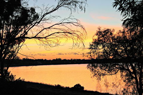 17 QED Lakehouse - Accommodation Mooloolaba 7