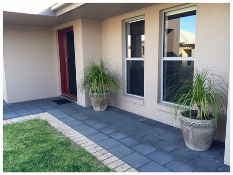 Adore 6 Villa - Accommodation Mooloolaba 0