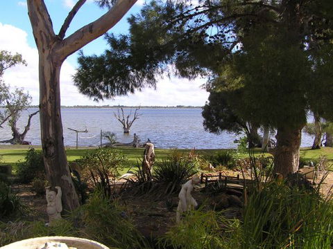 Barmera North Lake Caravan Park - Accommodation Mooloolaba 2