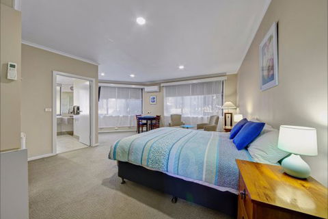 Central Deborah Motel - Accommodation Mooloolaba 1