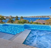 Deep Blue - Accommodation Mooloolaba