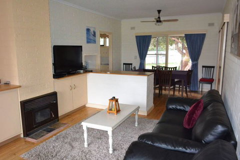 Goolwa Getaway - Accommodation Mooloolaba 2