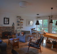 Mrs Simpson Cottage at Norala Garden - Accommodation Mooloolaba