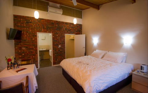 The Stirling Golf Club Motels - Accommodation Mooloolaba 3