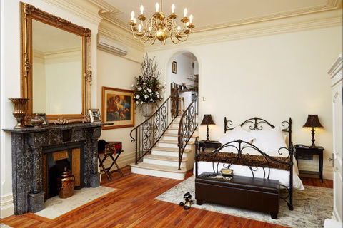 The Suites, Villa Belgravia - Accommodation Mooloolaba 1