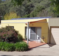 A Bach of Bright - Accommodation Mooloolaba