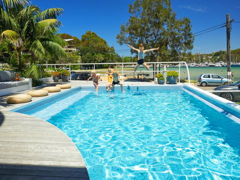 BetinaKing - Accommodation Mooloolaba 6