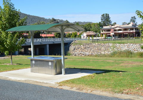 Adelong Golden Gully Caravan Park - Accommodation Mooloolaba 2