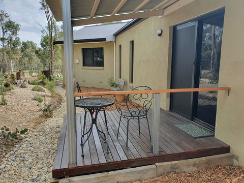 Huntly Lodge - Accommodation Mooloolaba 0