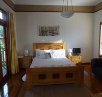 Le Piaf on Treasure Bed and Breakfast - Accommodation Mooloolaba