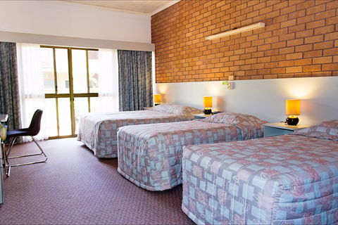 Litchfield Motel - Accommodation Mooloolaba 3