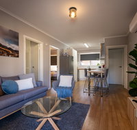 Mrs Brightside - Accommodation Mooloolaba