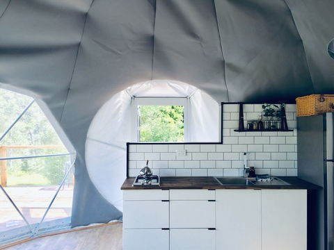 Nature Domes - Accommodation Mooloolaba 2