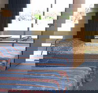 Red Cedars Motel - Accommodation Mooloolaba