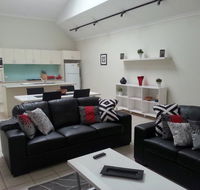 Studio One Accommodation - Accommodation Mooloolaba