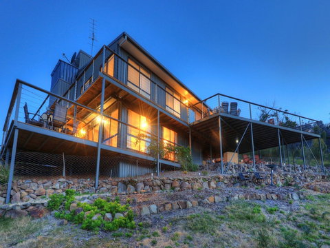 Storm Bay B & B - Accommodation Mooloolaba 1