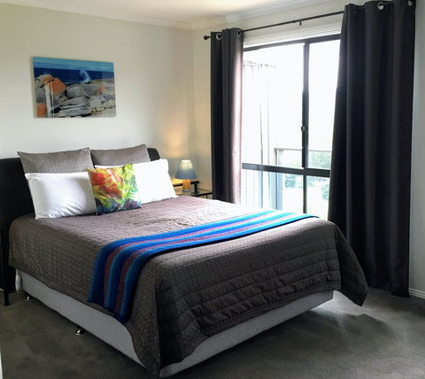 Storm Bay B & B - Accommodation Mooloolaba 4