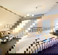 The Settlement Hotel - Accommodation Mooloolaba