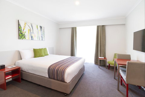 Abode Narrabundah - Accommodation Mooloolaba 1