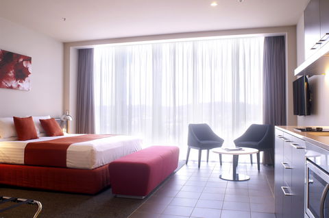 Abode Woden - Accommodation Mooloolaba 0