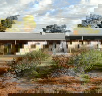 Alpana Station - Accommodation Mooloolaba