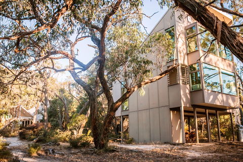 Aquila Eco Lodges - Accommodation Mooloolaba 1